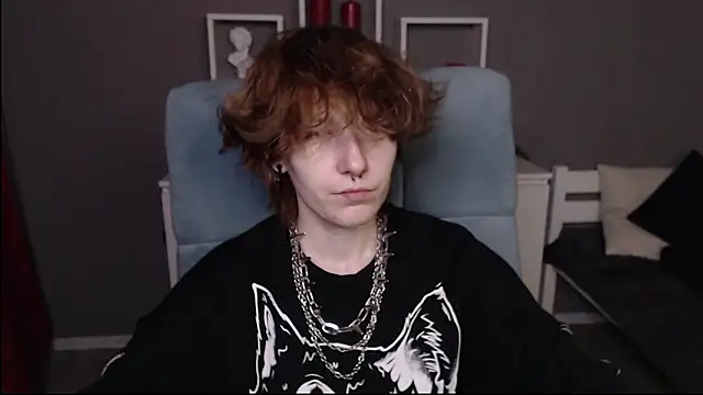 Snapshot of guitarandangell chatting on February 11, 2026, 6:35 am guitarandangell online show from February 11, 2026, 6:35 am