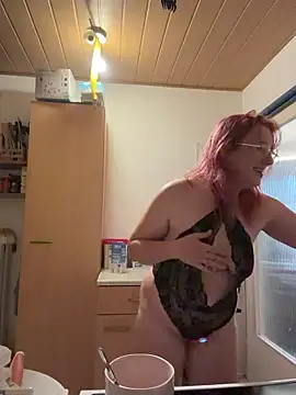 Snapshot of Onlymiasophie chatting on November 23, 2025, 6:07 pm Onlymiasophie online show from November 23, 2025, 6:07 pm