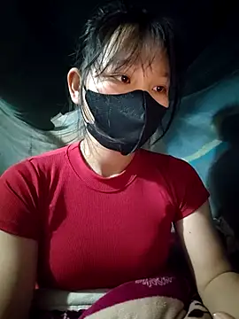 Snapshot of linh-miu99 chatting on December 19, 2025, 5:21 am linh-miu99 online show from December 19, 2025, 5:21 am