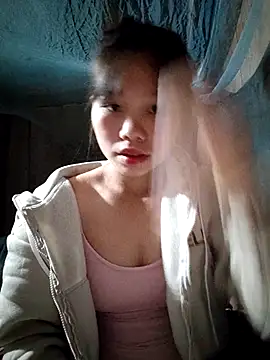 Snapshot of linh-miu99 chatting on December 2, 2025, 6:53 pm linh-miu99 online show from December 2, 2025, 6:53 pm