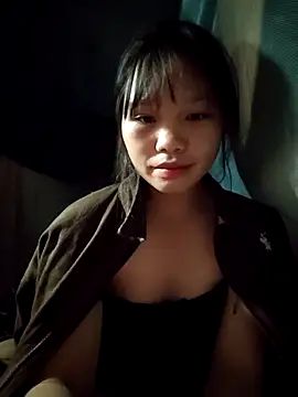 Snapshot of linh-miu99 chatting on November 13, 2025, 5:06 pm linh-miu99 online show from November 13, 2025, 5:06 pm