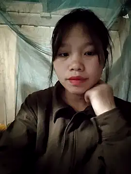 Snapshot of linh-miu99 chatting on February 8, 2026, 6:55 am linh-miu99 online show from February 8, 2026, 6:55 am