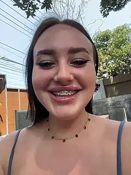 KiraSunshine online show from February 22, 2026, 4:59 am