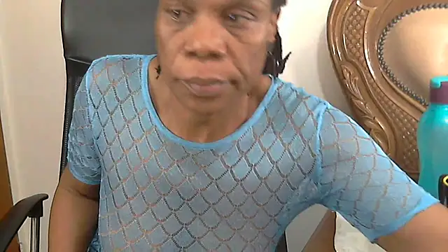 Hotcougar online show from March 26, 2026, 6:55 am