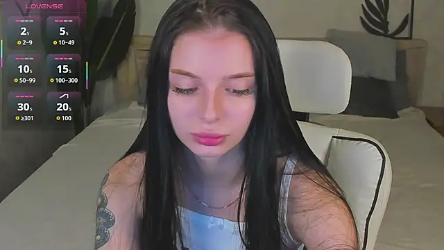 Eva Mayers online show from November 27, 2025, 12:00 am