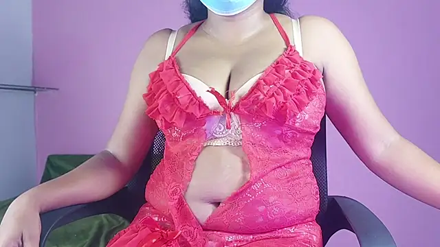 SL queen1 online show from May 7, 2026, 6:39 am