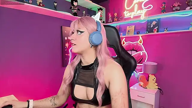 Snapshot of LuanEter chatting on February 26, 2026, 1:22 pm LuanEter online show from February 26, 2026, 1:22 pm