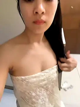 Minhee22 online show from October 28, 2025, 4:28 pm