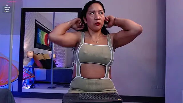 SashaaVixen online show from December 2, 2025, 11:56 am