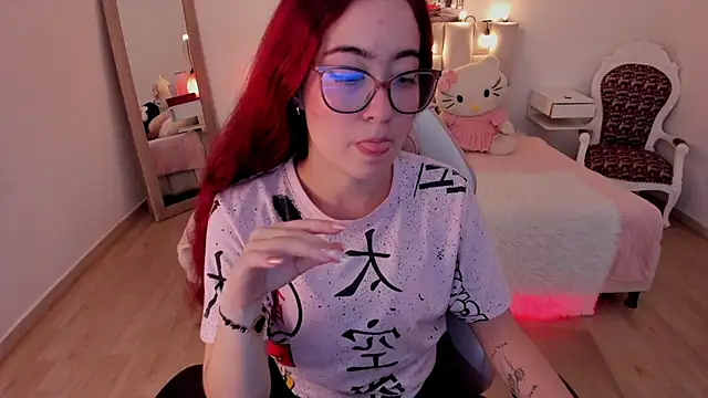 Amaraa couper1 online show from November 27, 2025, 3:29 am