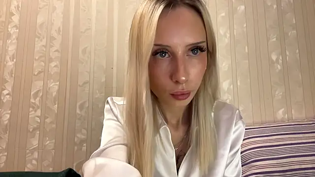 Twist drip blonde online show from October 29, 2025, 2:16 pm