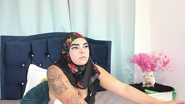 Inaya Khalifa online show from January 7, 2026, 12:48 am