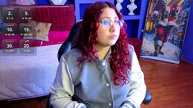 Snapshot of littlee_red chatting on November 19, 2025, 12:27 pm littlee red online show from November 19, 2025, 12:27 pm