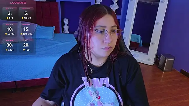 littlee red online show from February 25, 2026, 8:52 pm