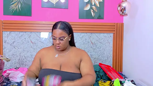 Snapshot of matureahomegirl chatting on February 20, 2026, 3:03 am matureahomegirl online show from February 20, 2026, 3:03 am