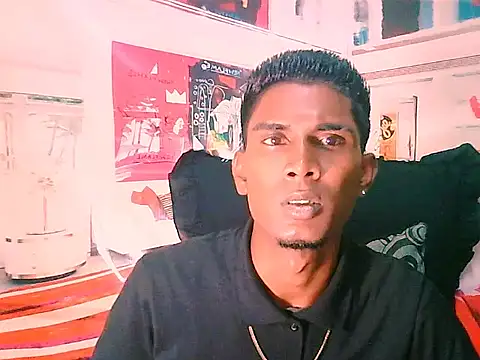 IndianThuggin online show from November 4, 2025, 4:33 pm