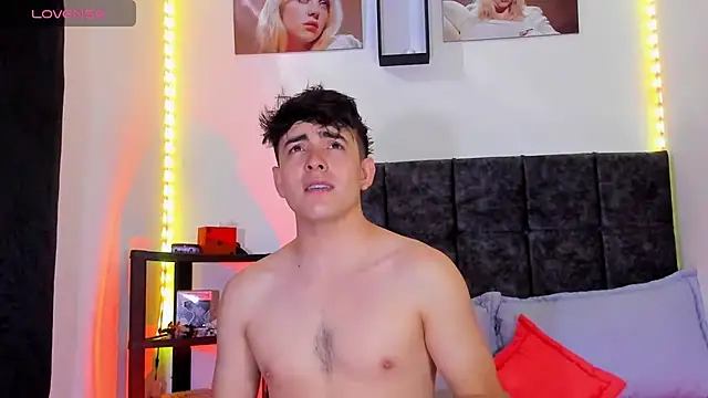 Theo Noxxx online show from December 4, 2025, 7:02 pm