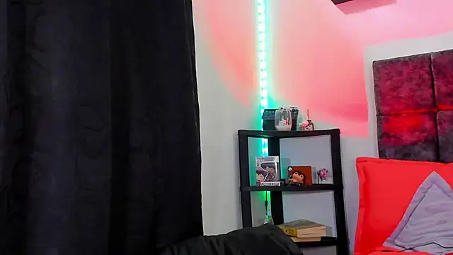 Theo Noxxx online show from October 29, 2025, 5:56 pm