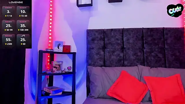 Theo Noxxx online show from November 14, 2025, 7:06 pm