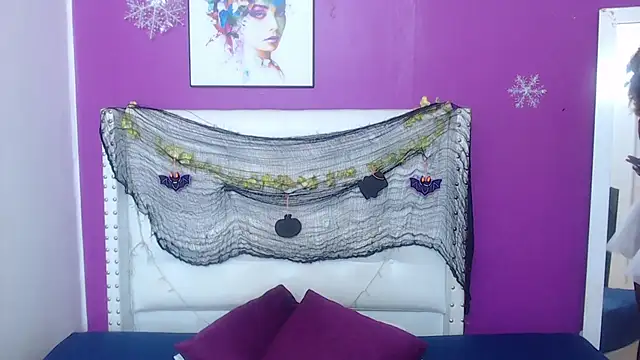 innocent sexybaby online show from November 5, 2025, 8:34 pm