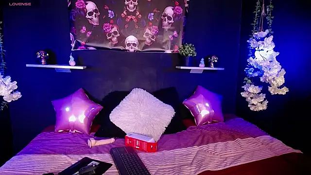 Snapshot of Emma_sweet_hot chatting on November 21, 2025, 2:16 pm Emma sweet hot online show from November 21, 2025, 2:16 pm