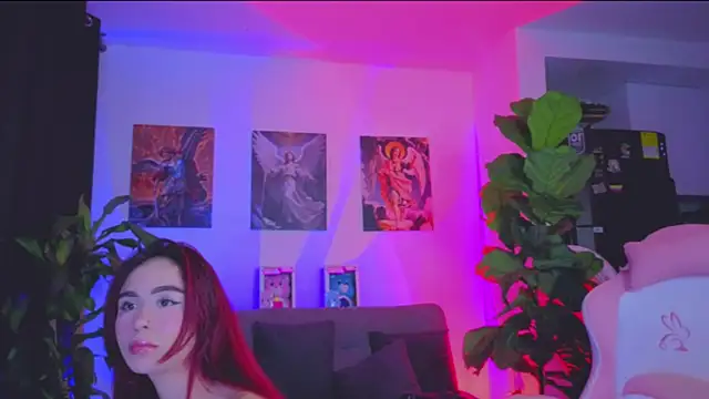 SophiaBerryy online show from April 11, 2026, 4:09 am