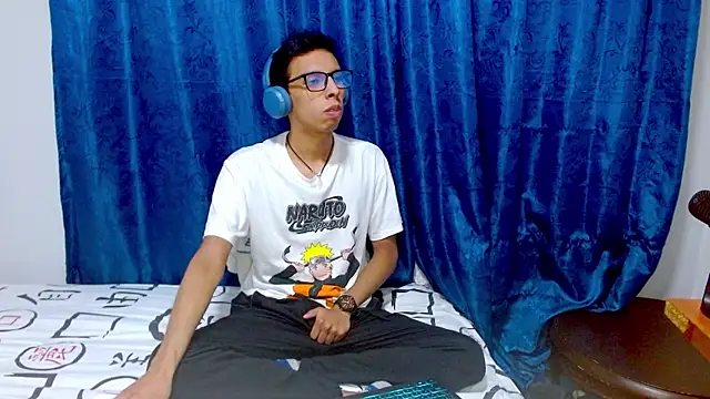 DavTwink3100 online show from January 14, 2026, 2:26 am