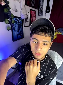 lukaOnline  online show from October 24, 2025, 4:33 am