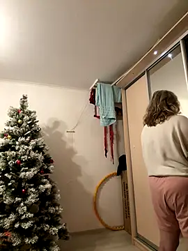 Amelia-Diamond online show from December 22, 2025, 7:08 am