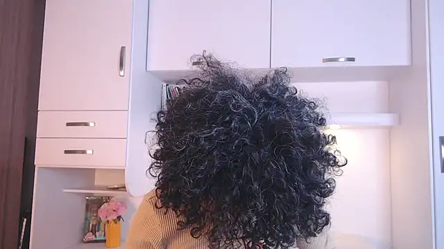 Snapshot of MartiRuis10 chatting on November 27, 2025, 8:42 pm MartiRuis10 online show from November 27, 2025, 8:42 pm