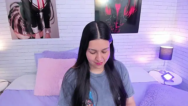 Zoe Murphy online show from November 2, 2025, 9:53 pm