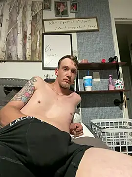 Snapshot of LoverFreaks chatting on July 26, 2026, 11:39 am LoverFreaks online show from July 26, 2026, 11:39 am
