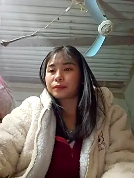 Squirrel-Pear online show from November 28, 2025, 1:00 pm