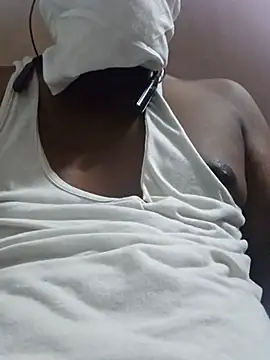 rahulsexyb online show from October 18, 2025, 1:46 pm