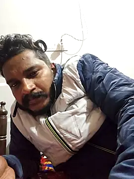 rahulsexyb online show from December 1, 2025, 6:20 pm