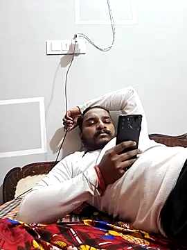 rahulsexyb online show from November 15, 2025, 9:35 am