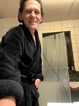 kon77777 online show from November 5, 2025, 3:31 am