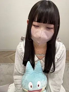 Snapshot of Reina_cute_00_ chatting on February 18, 2026, 4:54 am Reina cute 00 online show from February 18, 2026, 4:54 am