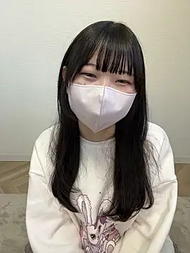 Reina cute 00  online show from November 16, 2025, 3:11 am