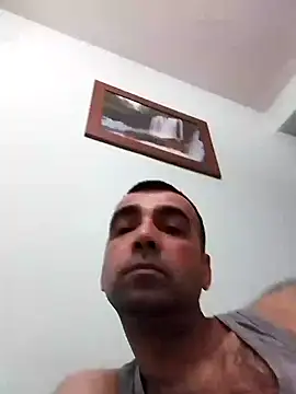 Bugattiveyron1 online show from October 26, 2025, 5:35 pm