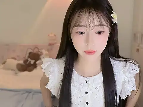 Snapshot of Onecutelittle chatting on October 23, 2025, 1:21 pm Onecutelittle online show from October 23, 2025, 1:21 pm