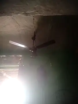 Snapshot of NEXIQRAN chatting on November 22, 2025, 4:00 am NEXIQRAN online show from November 22, 2025, 4:00 am