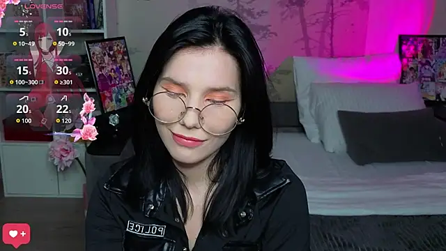 Snapshot of Mell_Hyees chatting on November 27, 2025, 3:07 am Mell Hyees online show from November 27, 2025, 3:07 am