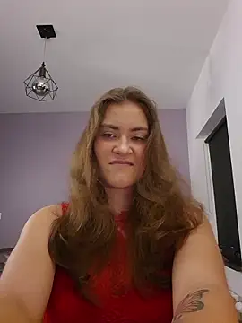 Snapshot of MiaRides19 chatting on December 5, 2025, 6:39 pm MiaRides19 online show from December 5, 2025, 6:39 pm