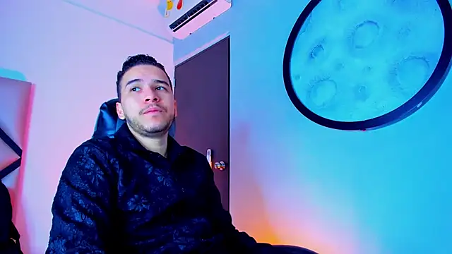 mike 257 online show from November 29, 2025, 11:54 am