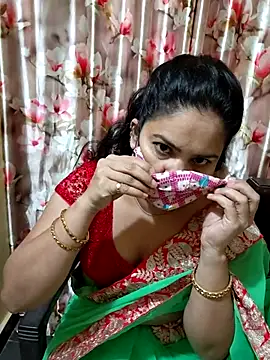 Snapshot of Nazeera_Telugu_Ammayi chatting on October 21, 2025, 12:48 pm Nazeera Telugu Ammayi online show from October 21, 2025, 12:48 pm