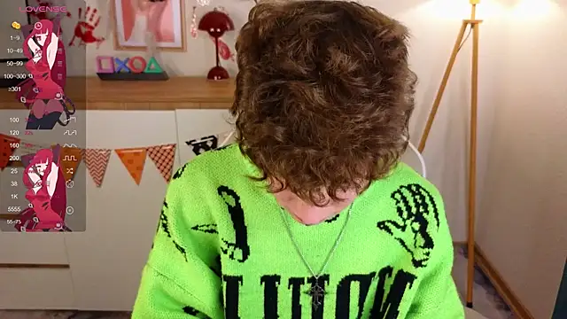 crisp1n online show from November 7, 2025, 3:16 pm