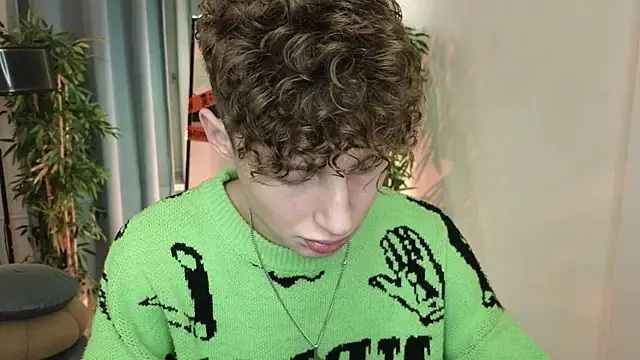 crisp1n online show from November 13, 2025, 4:00 pm