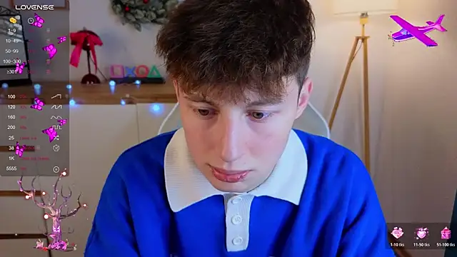 Snapshot of crisp1n chatting on December 20, 2025, 7:39 pm crisp1n online show from December 20, 2025, 7:39 pm