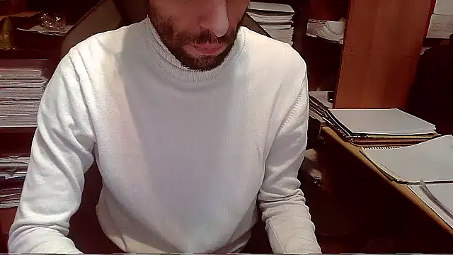 Snapshot of topg84 chatting on October 19, 2025, 6:49 am topg84 online show from October 19, 2025, 6:49 am